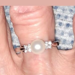 Pearl Ring